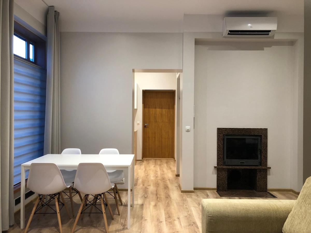 Jon'S 2 Apartments Parnu Ngoại thất bức ảnh
