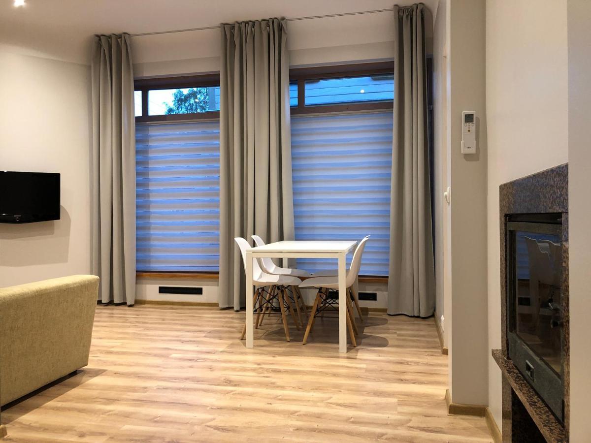 Jon'S 2 Apartments Parnu Ngoại thất bức ảnh