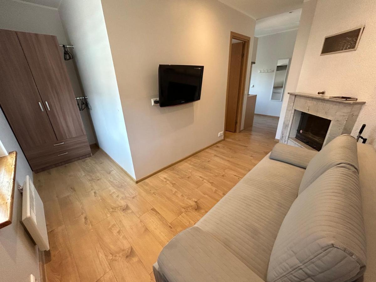 Jon'S 2 Apartments Parnu Ngoại thất bức ảnh
