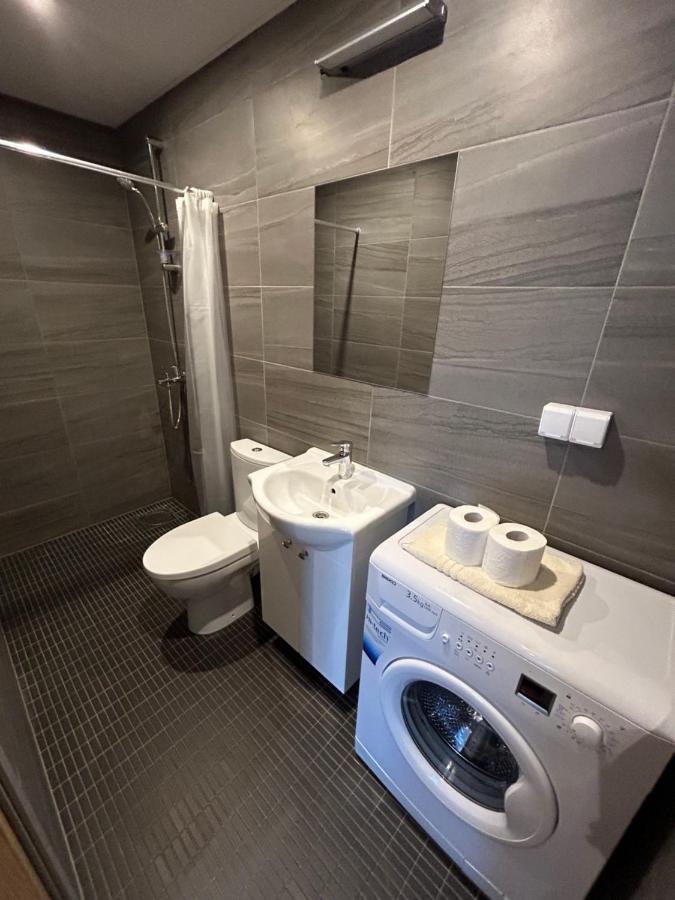 Jon'S 2 Apartments Parnu Ngoại thất bức ảnh