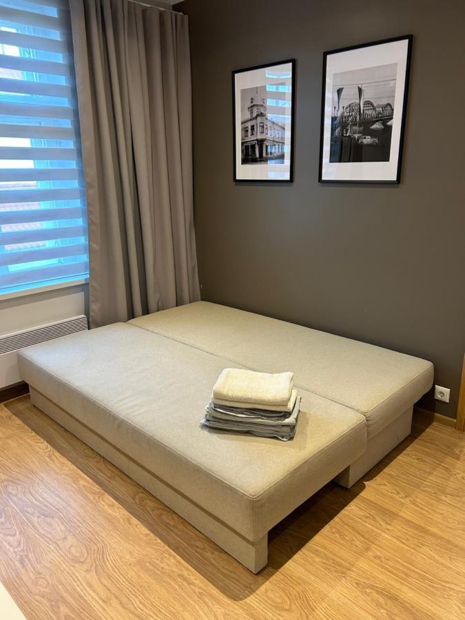 Jon'S 2 Apartments Parnu Ngoại thất bức ảnh