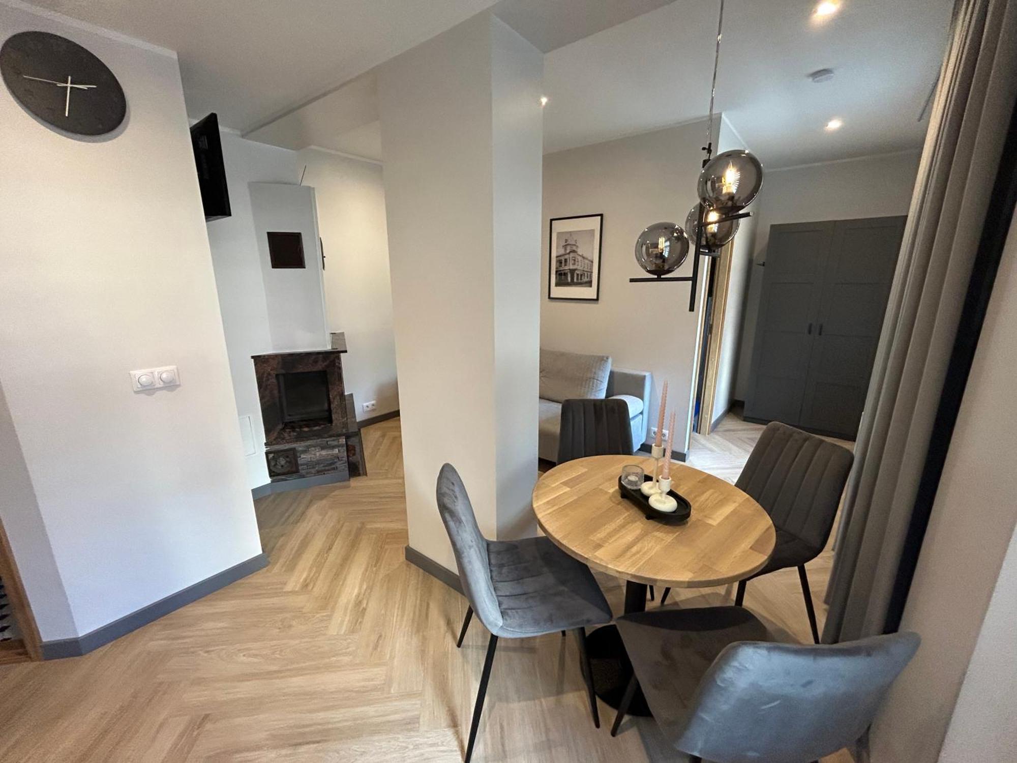 Jon'S 2 Apartments Parnu Ngoại thất bức ảnh