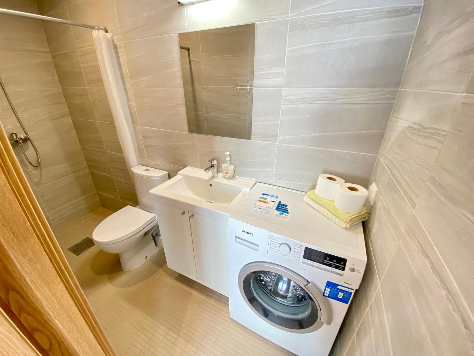 Jon'S 2 Apartments Parnu Ngoại thất bức ảnh