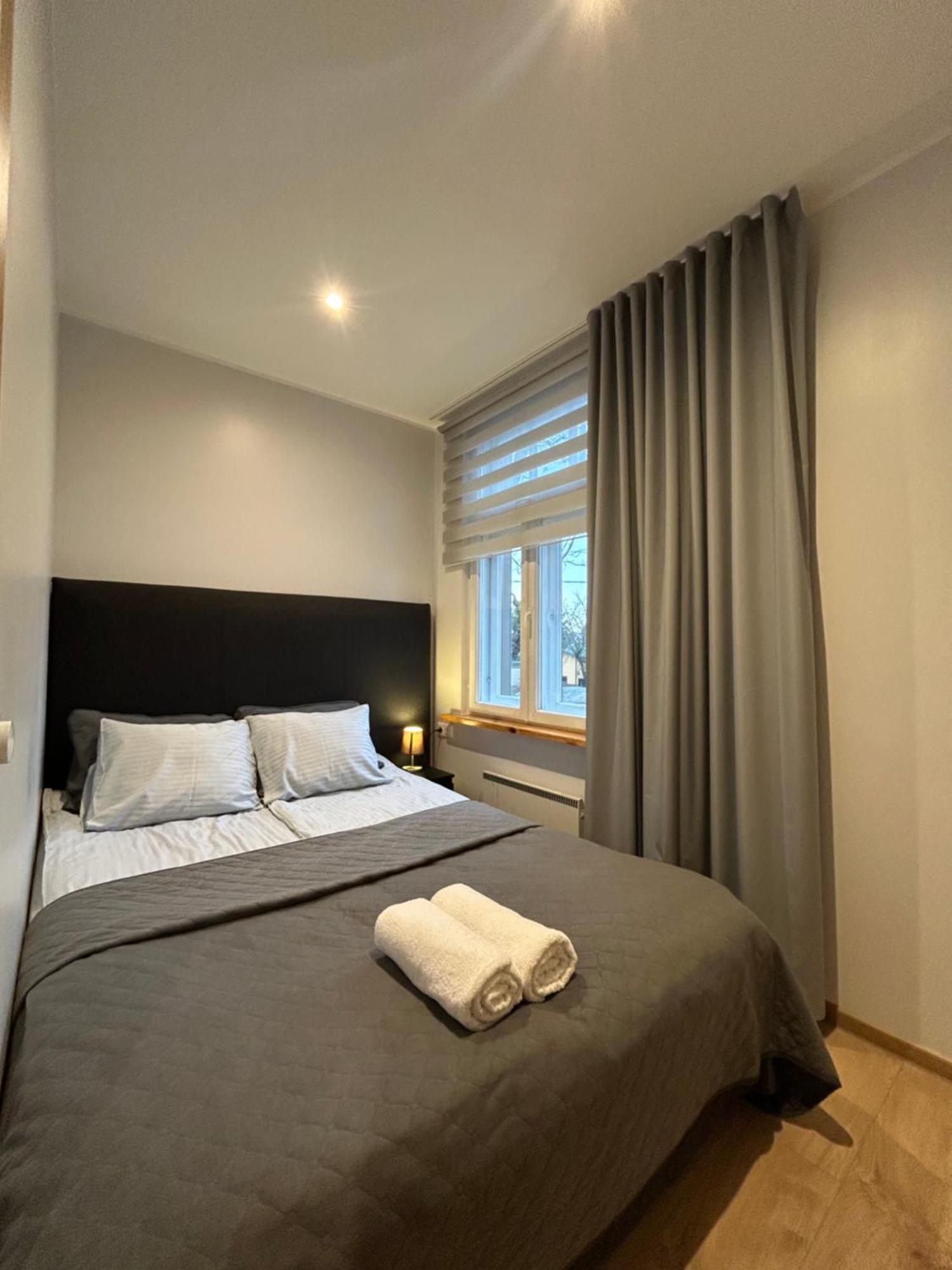 Jon'S 2 Apartments Parnu Ngoại thất bức ảnh