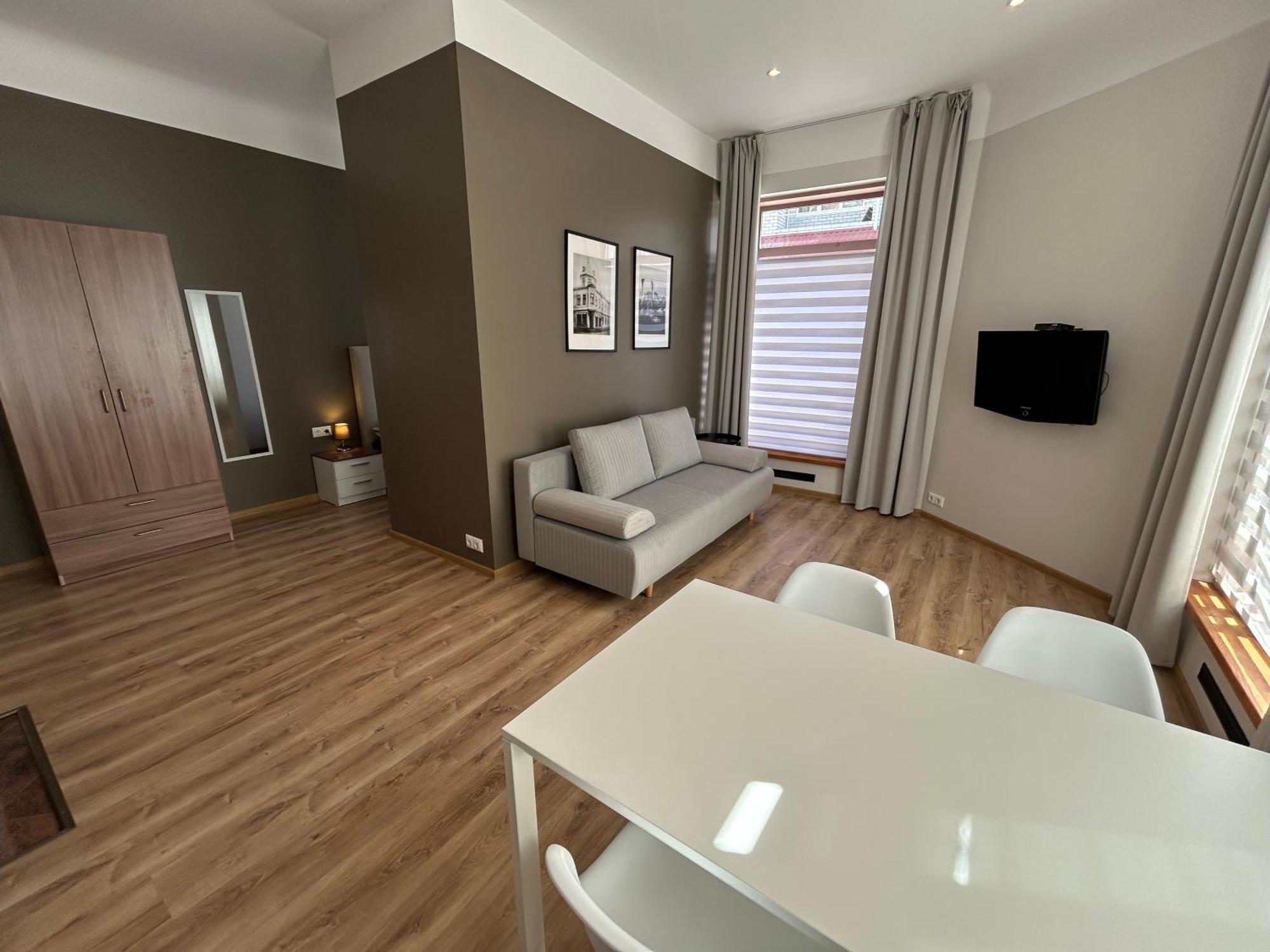 Jon'S 2 Apartments Parnu Ngoại thất bức ảnh
