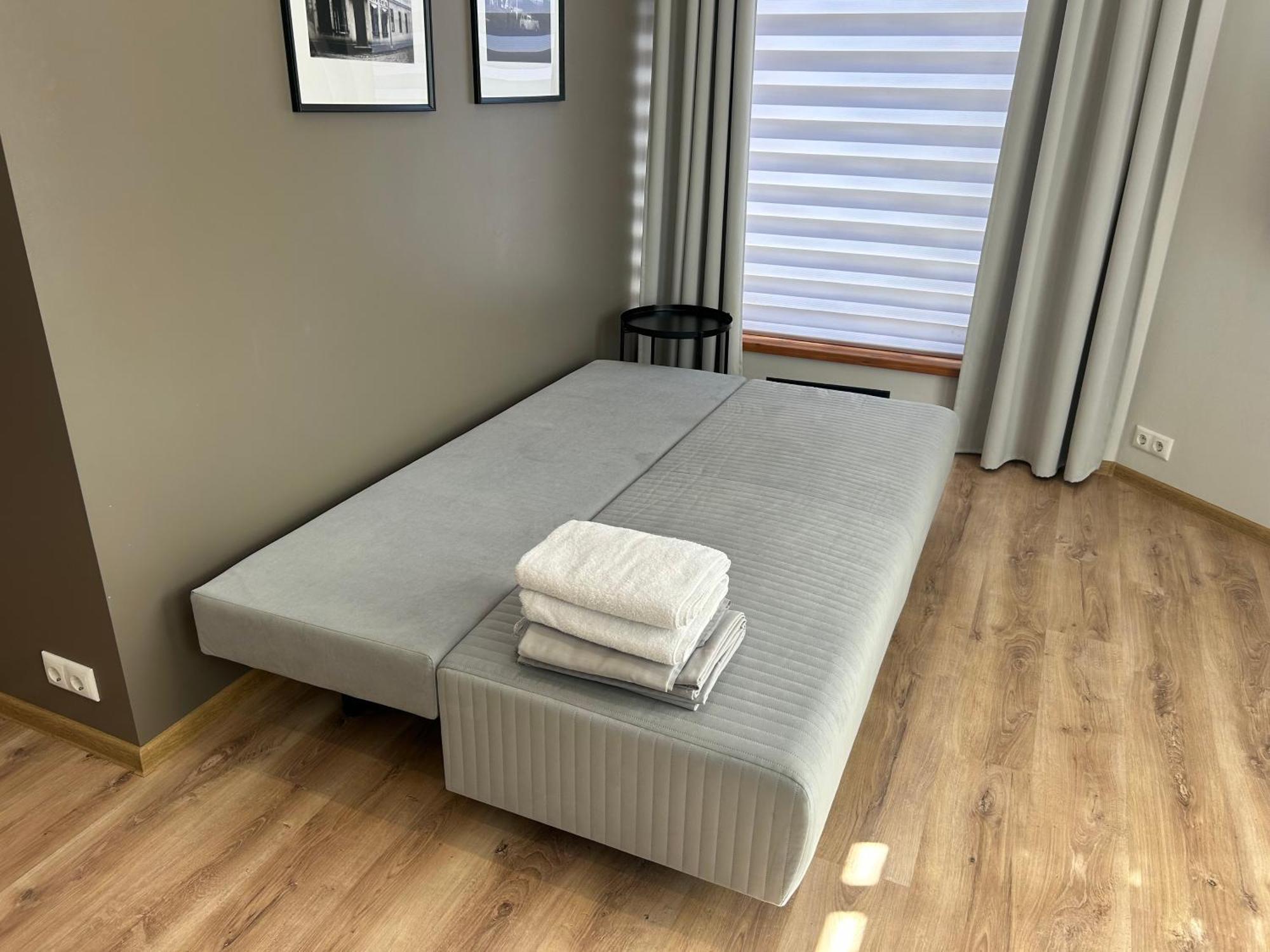 Jon'S 2 Apartments Parnu Ngoại thất bức ảnh